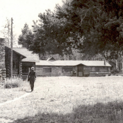 3_main cabin